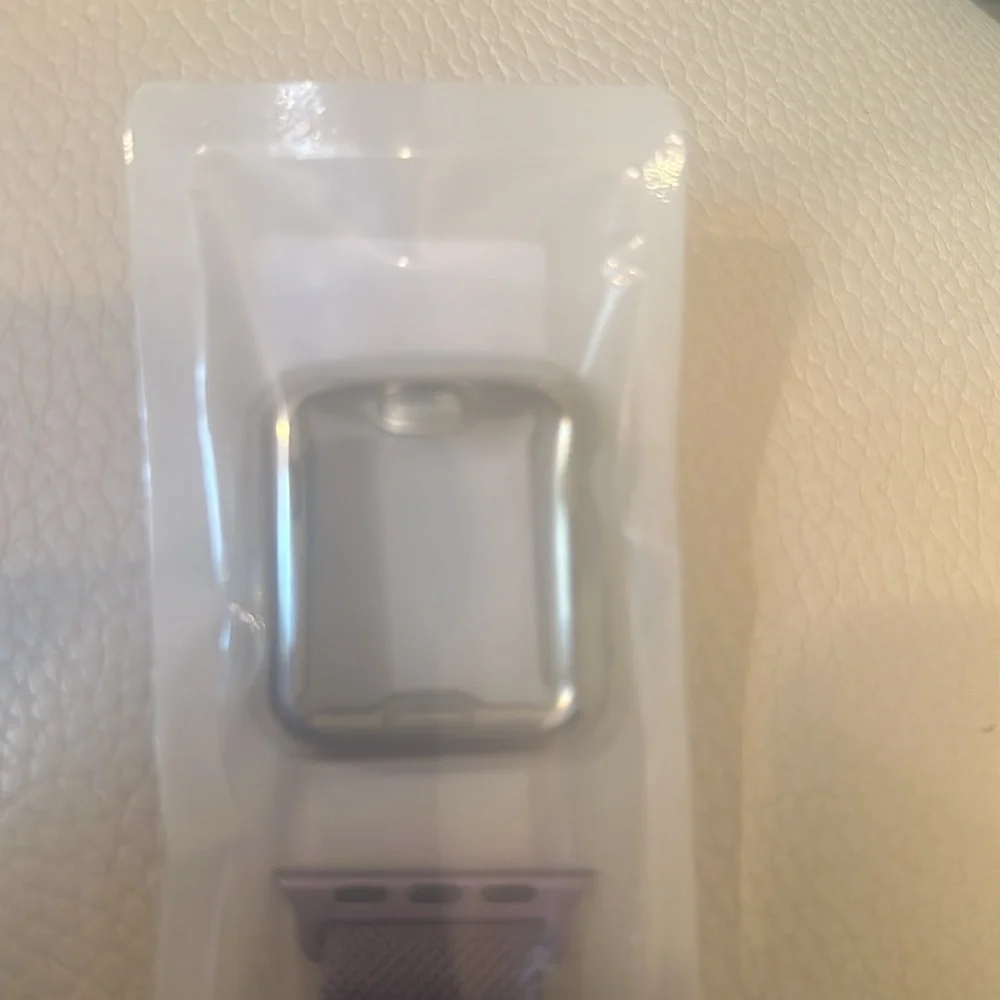 NWT Apple Watch Band Purple Band Silver Casing for Watch Face fits 38mm/40 mm